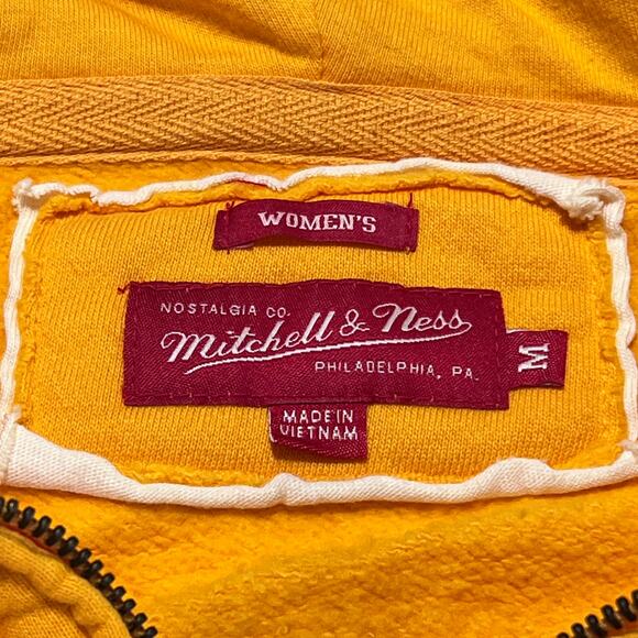 Mitchell & Ness Women’s Yellow Hoodie M full Zip Distressed Script Logo - Picture 3 of 12